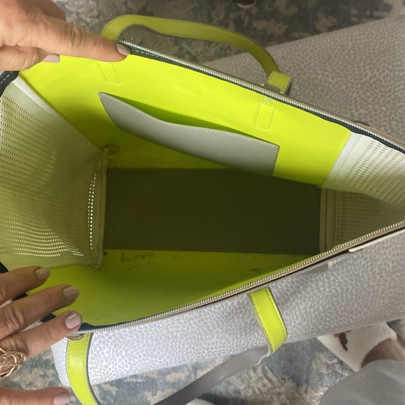 Grey Tote - Picture 3 of 3